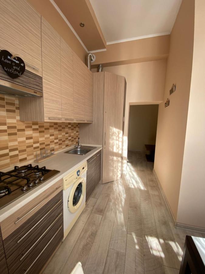 Opera House Apartment Лвив Екстериор снимка